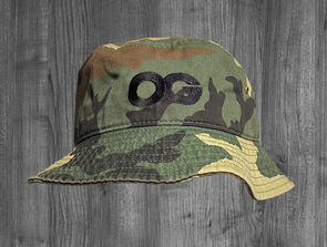 OG BUCKET HAT.  WOODLAND CAMO / BLACK